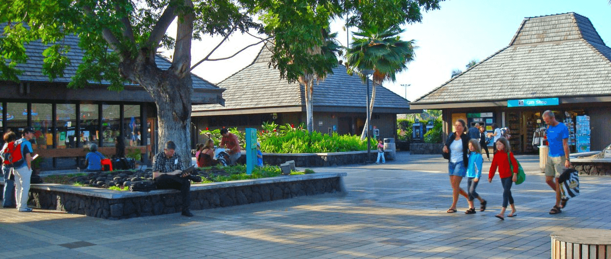 Kona's fancy but impractical outdoor airport